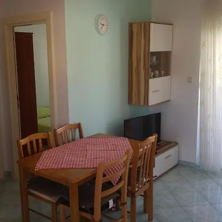 Brudi * Vinišće
