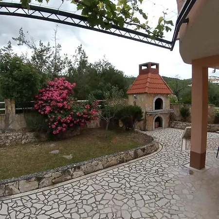 빌라 Brudi Vinišće